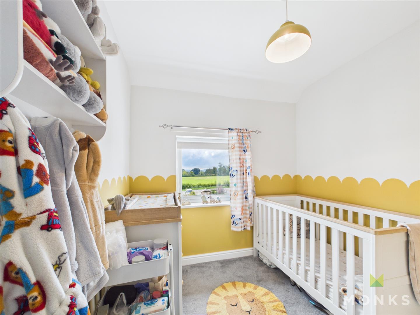 28 The Terraces, Oswestry, SY10 9NB For Sale